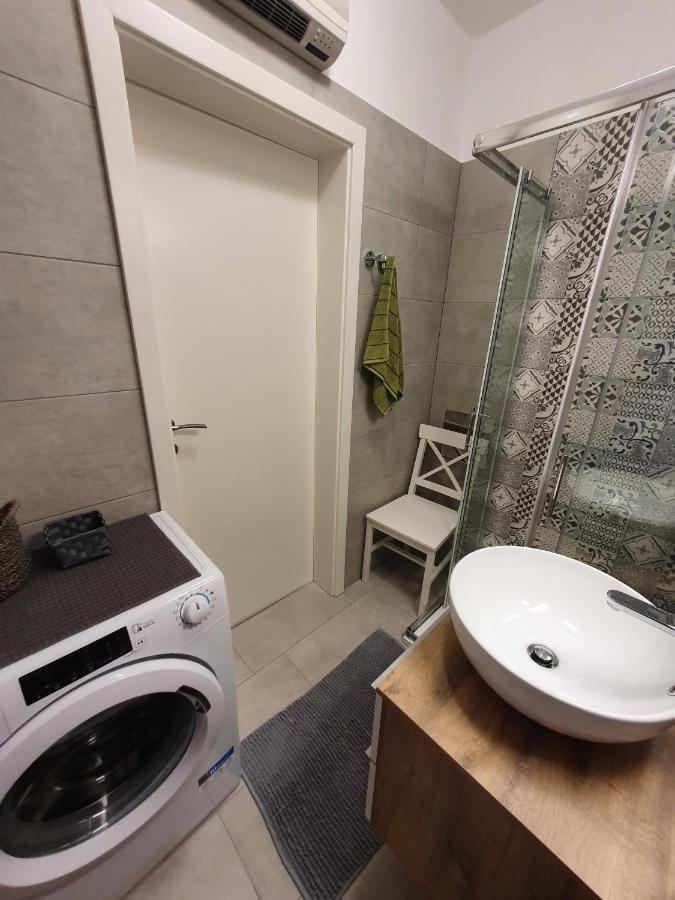 דירות אופטיה Studio Apartman Fredi מראה חיצוני תמונה